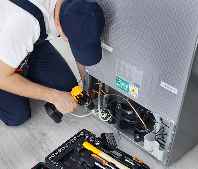 Why Dorchester Center Facility Managers Trust Dorchester Center Appliance Pro for Every Commercial Chiller Repair?