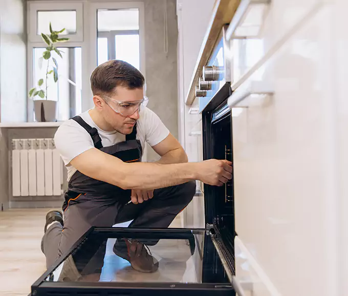 Why Dorchester Center Bakers Rely on Dorchester Center Appliance Pro for Every Electric Oven Fix?
