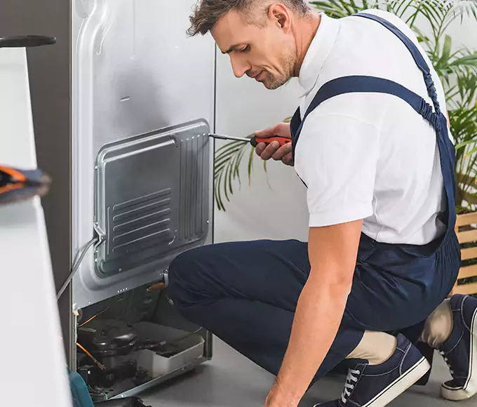 Why Dorchester Center, MA Homeowners Rely on Dorchester Center Appliance Pro for Every Mini Fridge Fix?